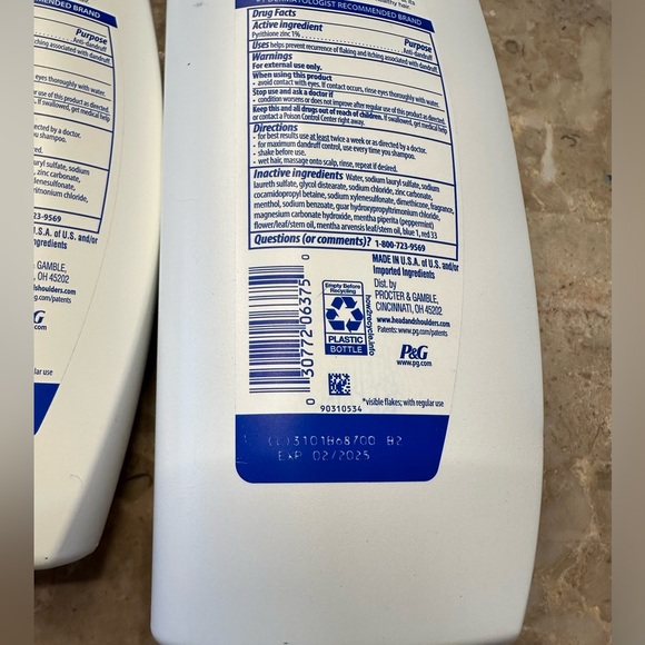 3ct Head & Shoulders. (2) Swagger old spice 12.5oz,(1)Refreshing menthol 20.7 oz - Picture 2 of 8